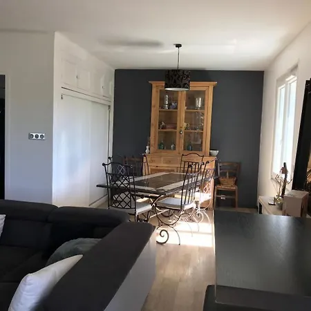T3 Standing - 1er Etage De * Hyeres